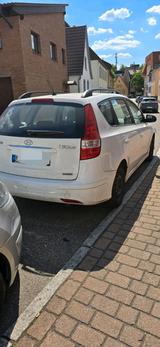 Hyundai i30 - Hyundai i30 aus 2012 mit Diesel-Antrieb: Kombi