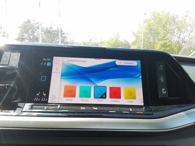 Fahrzeugabbildung Volkswagen T7 Multivan TDI Edition DSG STH IQ.LIGHT AHK NAV