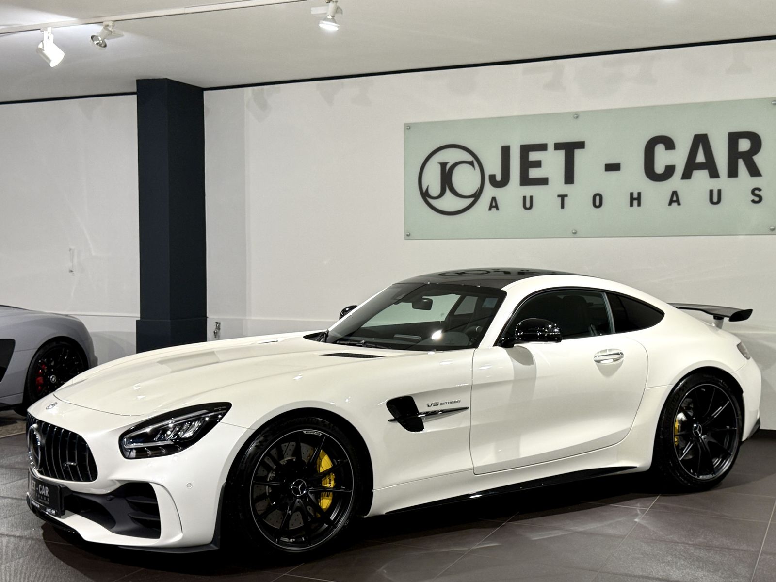 MERCEDES-BENZ AMG GT R Coupe *Carbon-Designo-Burmester-20"*