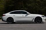 BMW i4 eDrive35 - low mileage, good condition - BMW i4 von privat