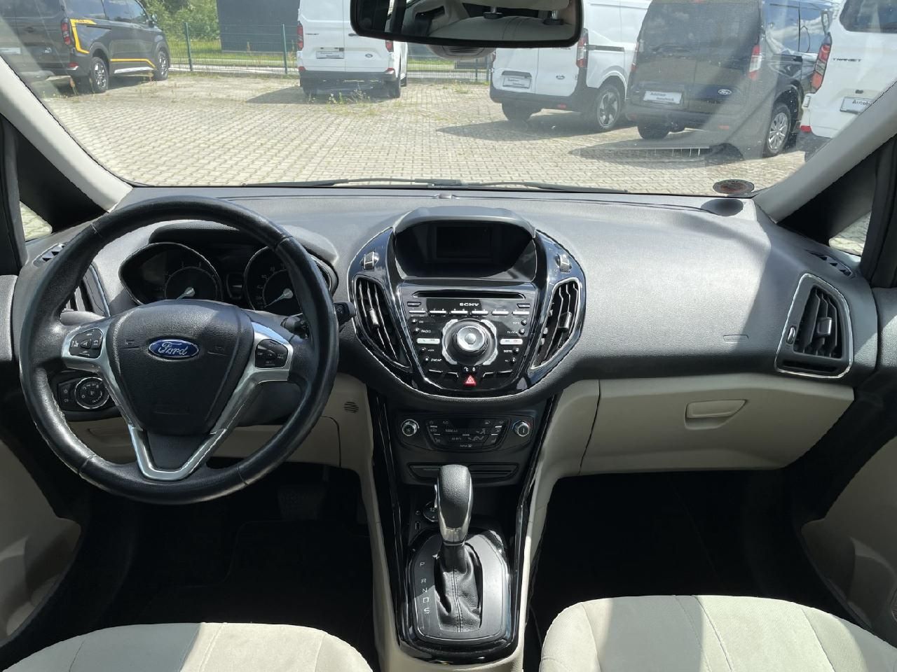 Fahrzeugabbildung Ford B-MAX Titanium, Autom., Kamera, Sitzheiz.