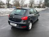 Seat Ibiza Lim. Reference - Seat Ibiza aus 2012 mit Benzin-Antrieb: Kleinwagen
