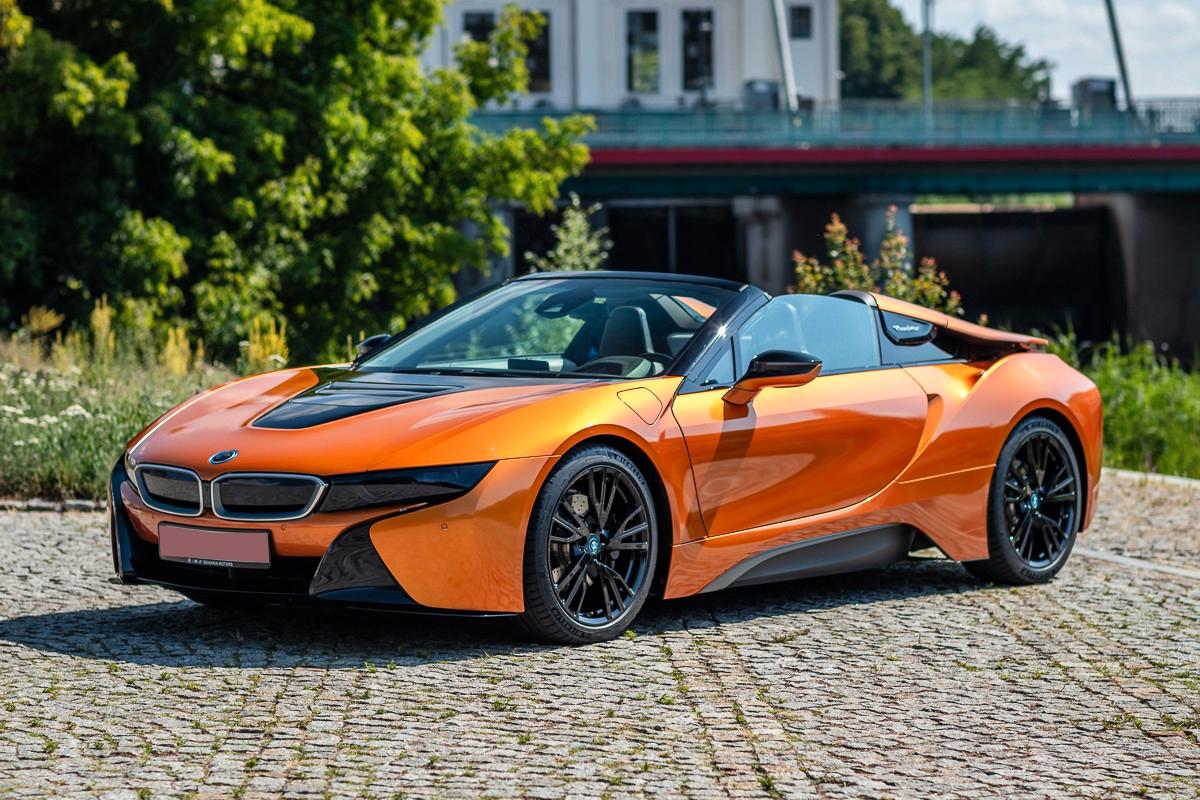 BMW i8 Roadster Basis