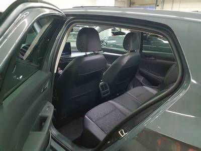 Volkswagen Golf - Bild 5