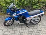 Kawasaki GPZ 900 R - KAWASAKI GPZ 900 R