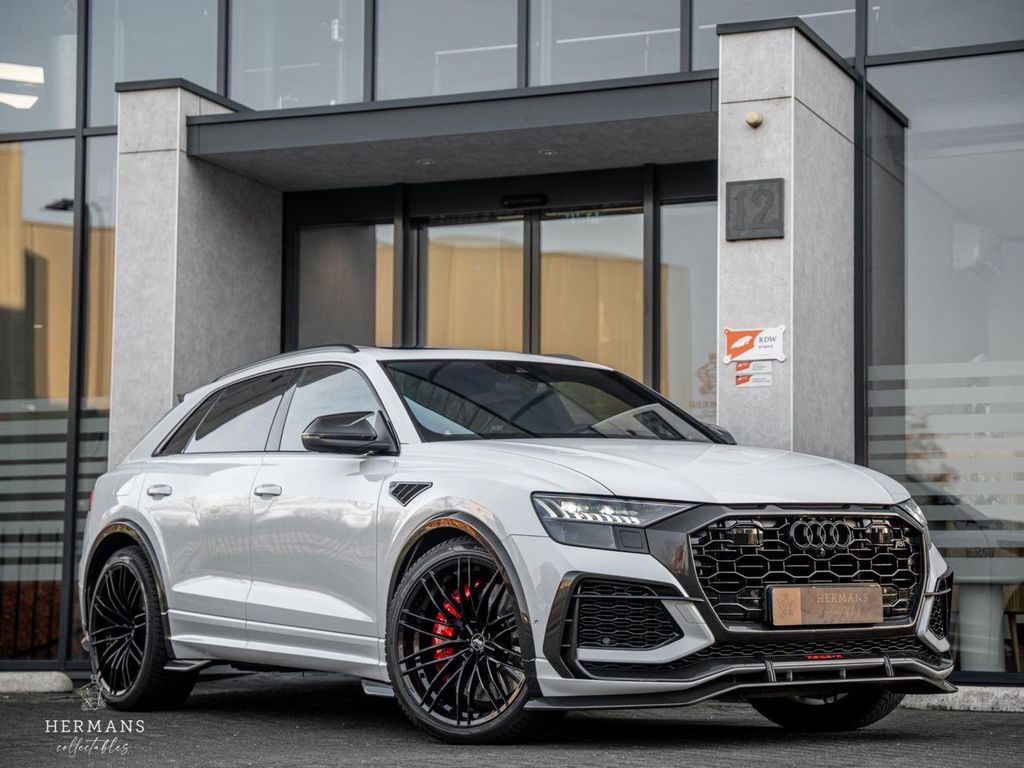 Audi RSQ8