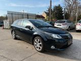 Toyota Avensis Kombi Life*AHK*TUV NEU* - Toyota Avensis aus 2013
