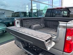 Fahrzeugabbildung Chevrolet Silverado High Country 6.2 V8 Black-Package Voll