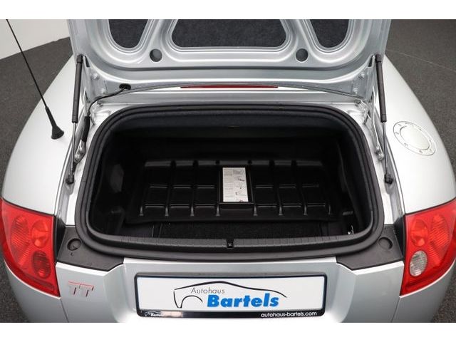 Fahrzeugabbildung Audi TT RoadsterCabrio1.8T