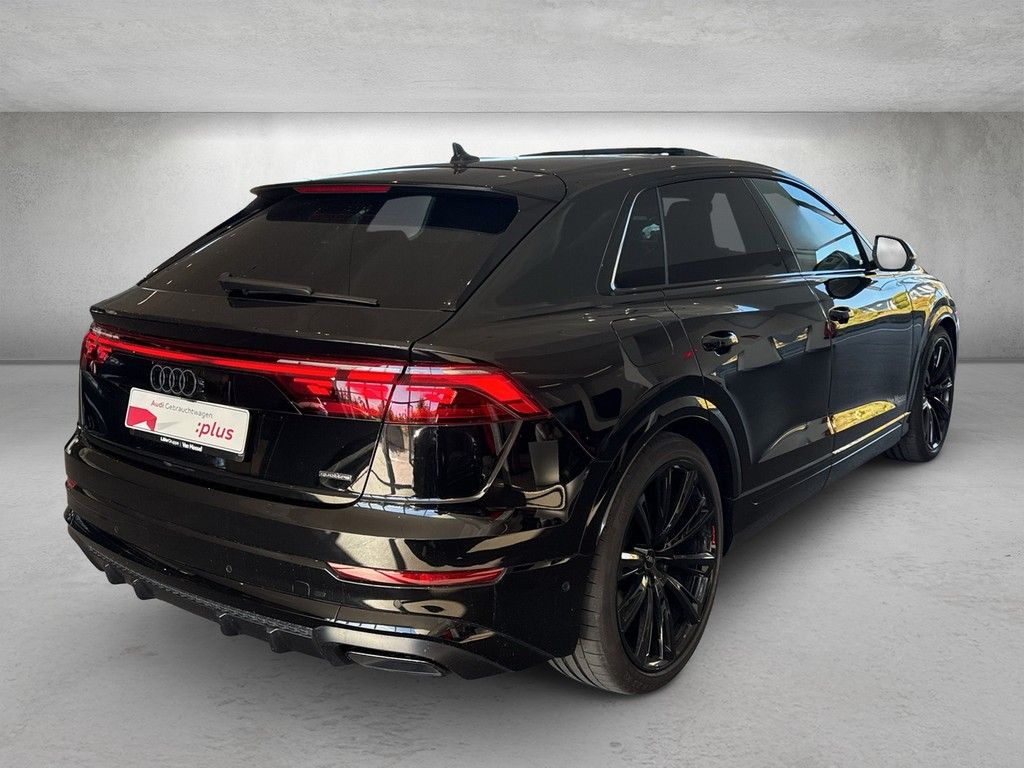 Audi Q8 SUV TFSI e quattro 360 kW tiptronic imagem 3