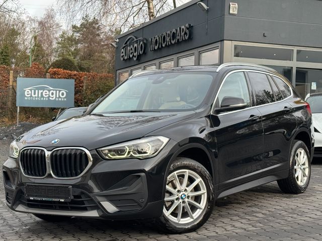 BMW X1 Drive 18 d Advantage Aut. 1 Hand - LED ///