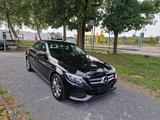 Mercedes-Benz C 180 CGI Limo. Automatik/Navi/ LED /85.000 km - Mercedes-Benz C 180 mit Benzin-Antrieb: Automatik