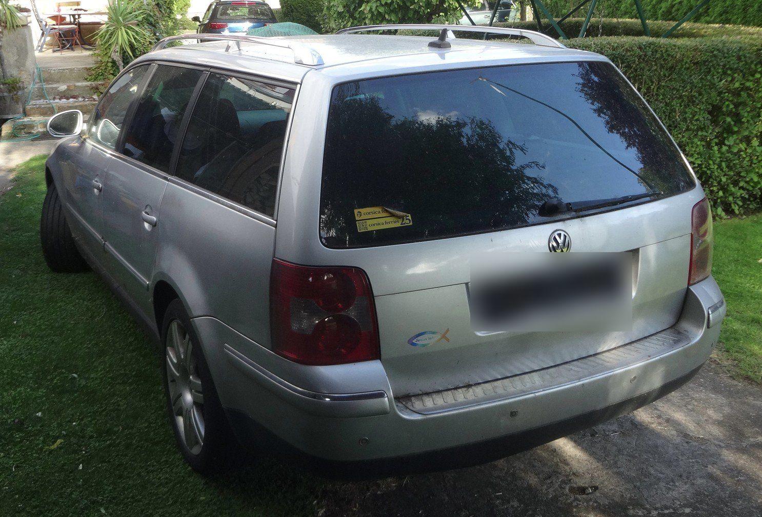 Volkswagen Passat 2005 — engine 163 HP (120kW)