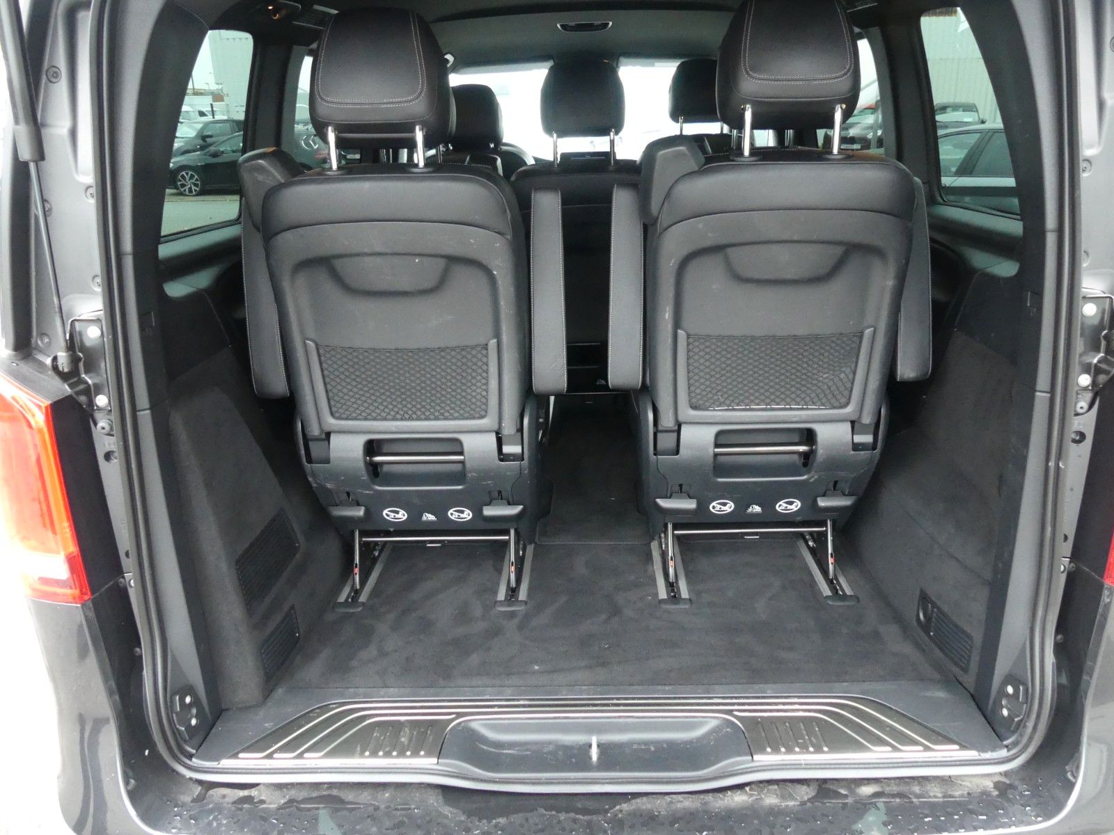 Mercedes-Benz V 250 EDITION 4MATIC 7-Sitzer AMG Line Automatik foto 14