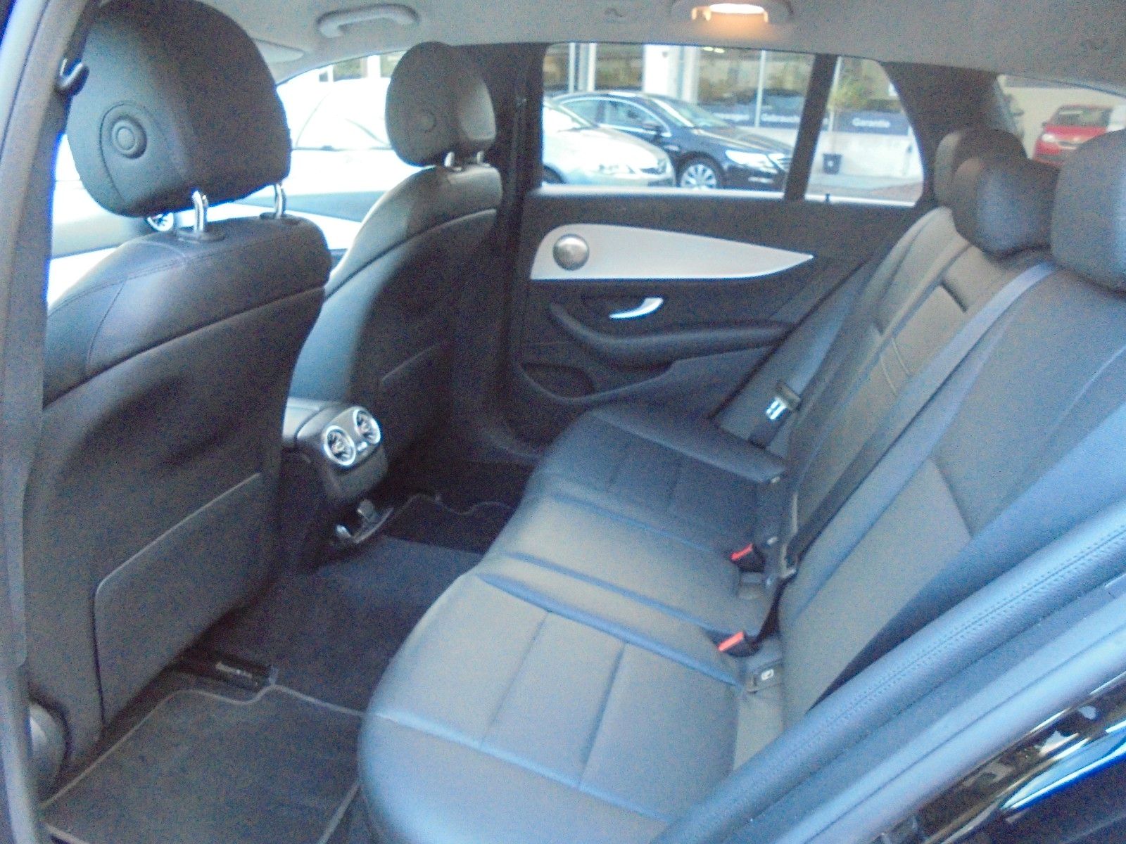 Fahrzeugabbildung Mercedes-Benz E 200 E -Klasse T-Modell E 200 d