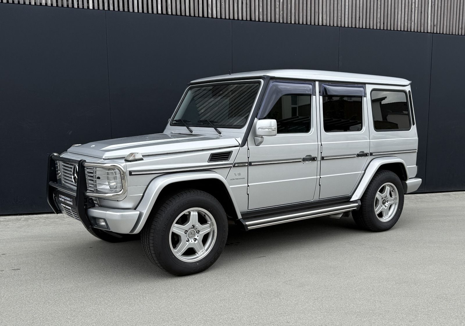 MERCEDES-BENZ G 400