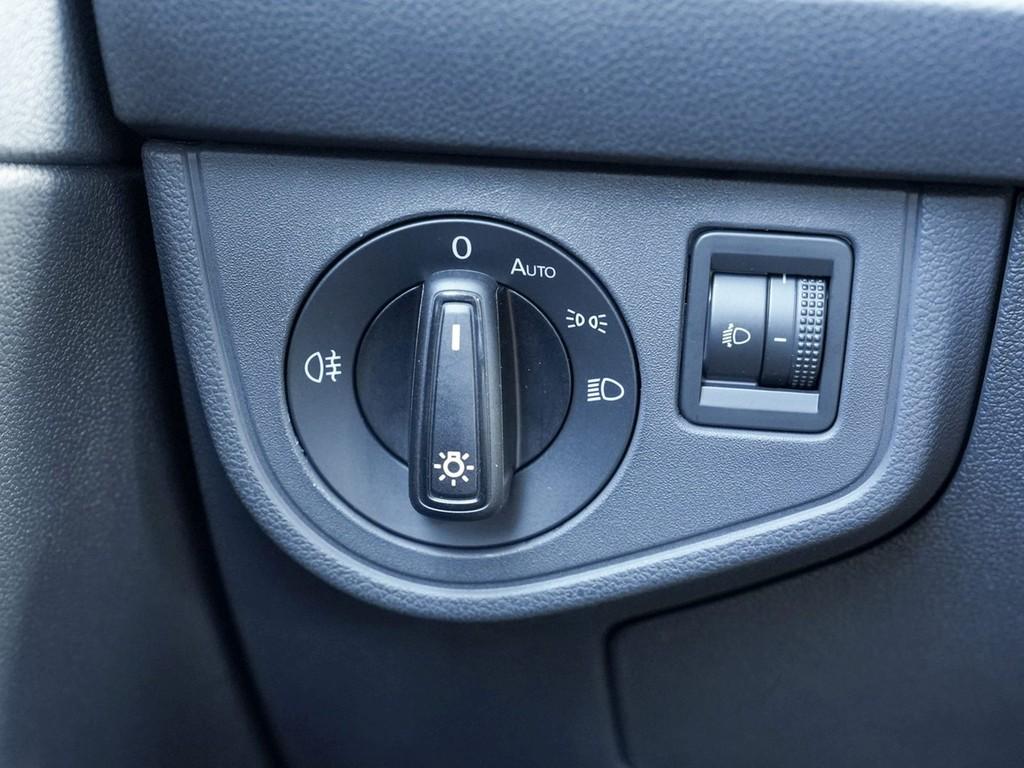 Volkswagen Polo 1.0 Life Parksensoren, Sitzheizung, LED, миниатюра 18