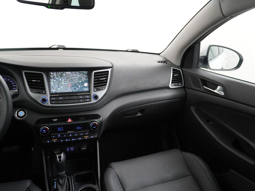Hyundai Tucson Tucson 1.6 T-GDi Premium 4WD AHK panorama dach L