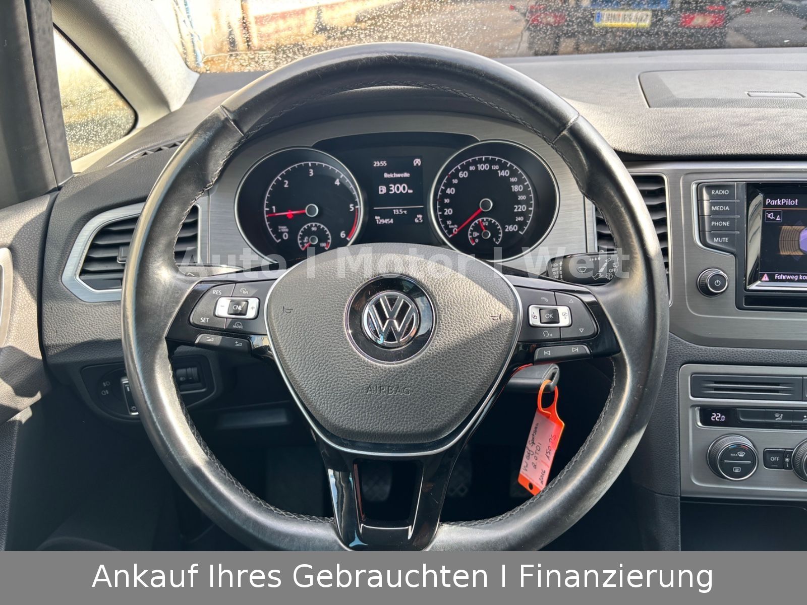 Fahrzeugabbildung Volkswagen Golf Sportsvan 1.Hand TEMPOMAT/ALU/KLIMA