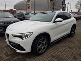 Alfa Romeo Stelvio Super 2WD NAVI KLIMAAUTOMATIK LEDER - Alfa Romeo Stelvio in Düsseldorf