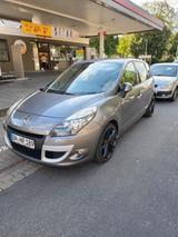 Renault Mègane Scenic 1.6 Benzin (2011)- 1... - Renault Scenic: Kleinwagen
