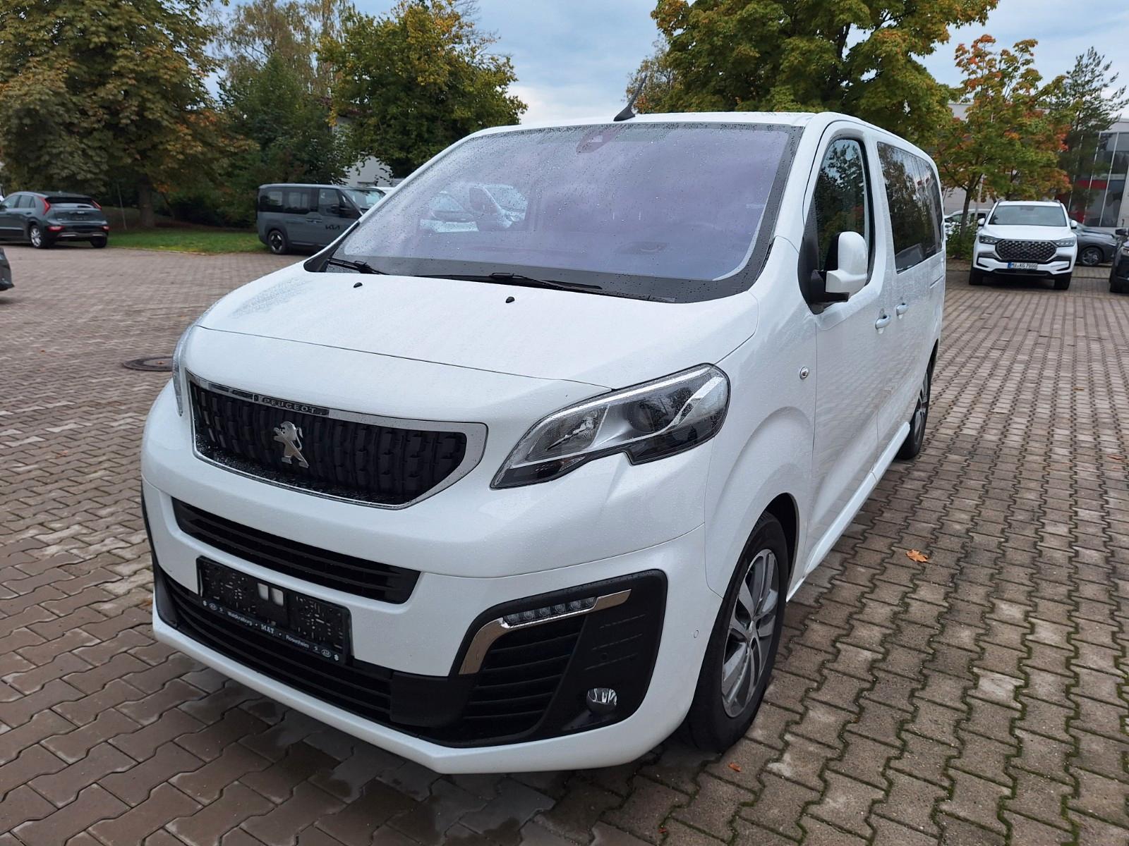 Peugeot Traveller Business VIP L2
