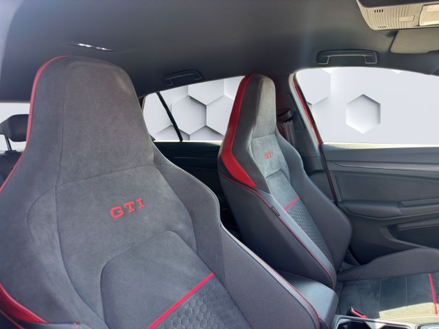 Golf VIII Clubsport 2.0 TSI 221KW DSG DCC Sitzhe