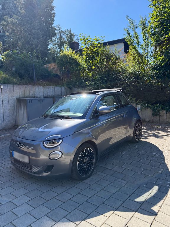 Image of Fiat 500e