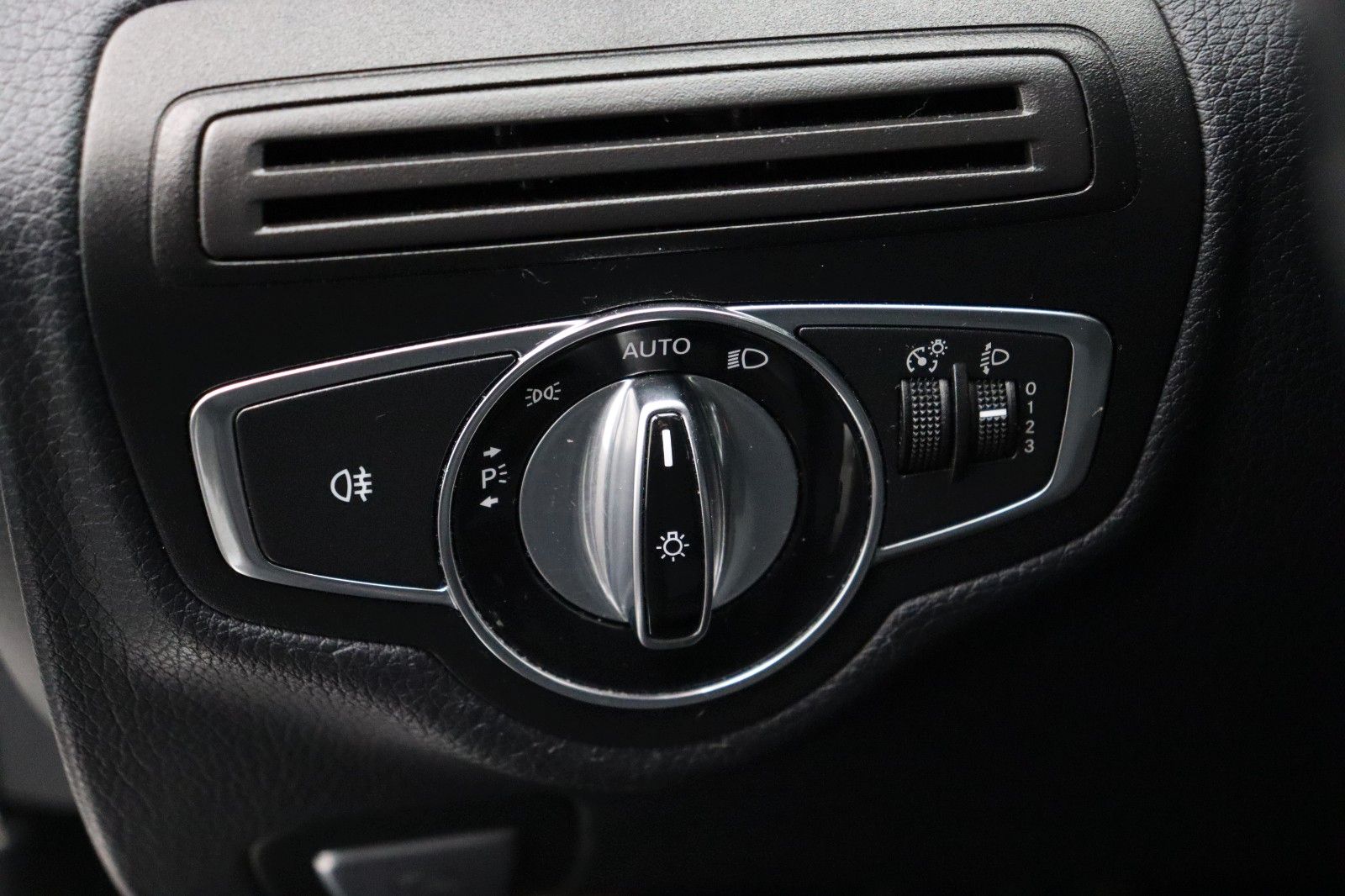 Fahrzeugabbildung Mercedes-Benz C 220 C T-Modell d