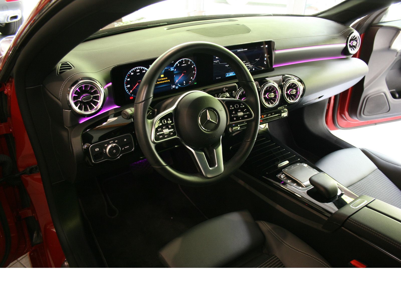 Fahrzeugabbildung Mercedes-Benz CLA 200 Progres. *Night-Paket*Totwinkel*Ambiente