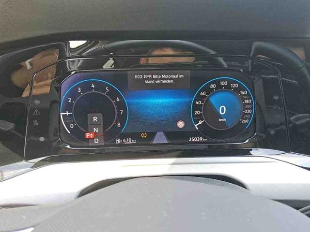 Golf VIII 1.5 eTSI DSG KAMERA+LED+NAVI+ACC+SIHZ+