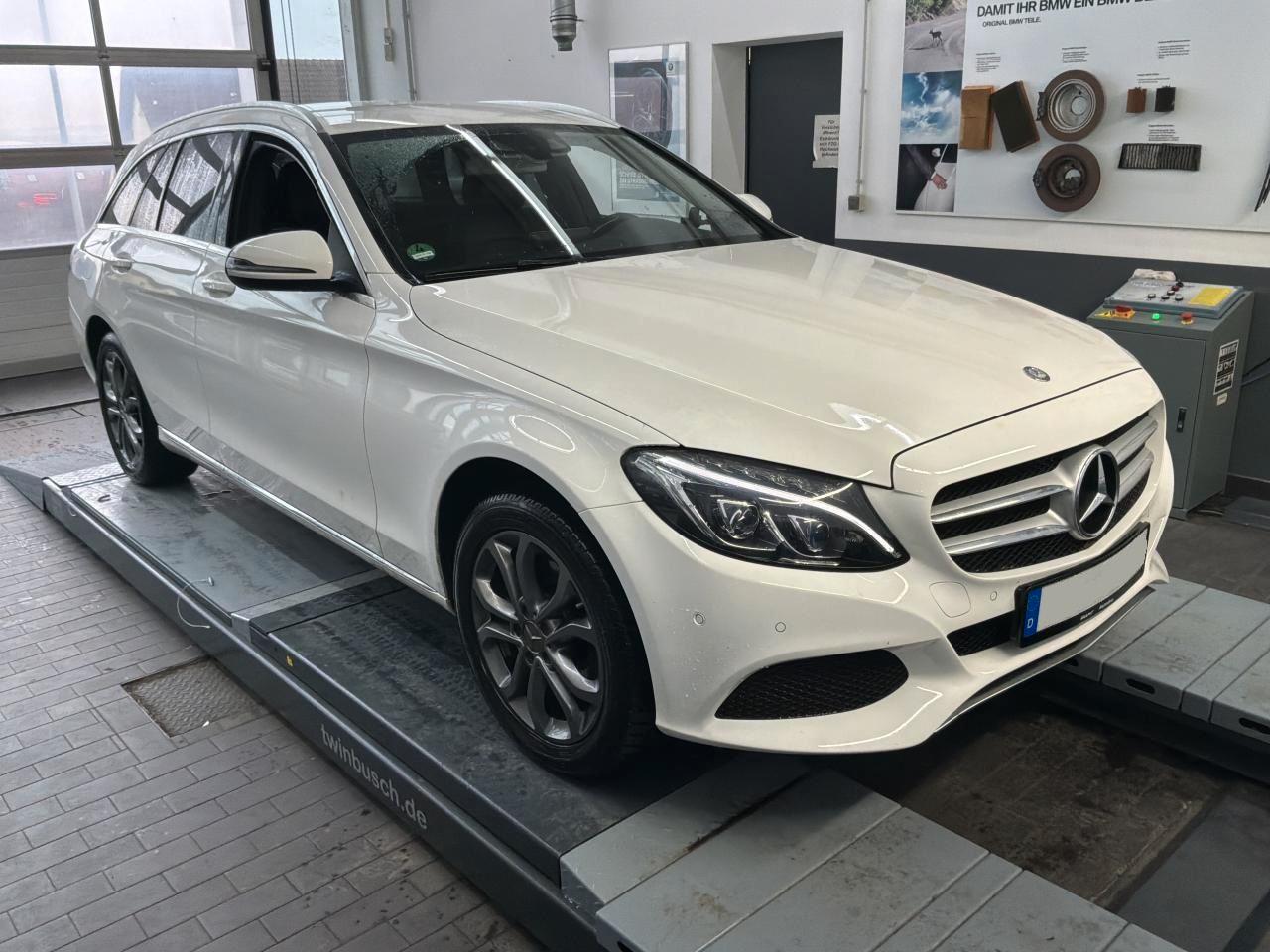 Mercedes-Benz C 200 T 4Matic Avantg. +nur Händler/Export+HU1/2