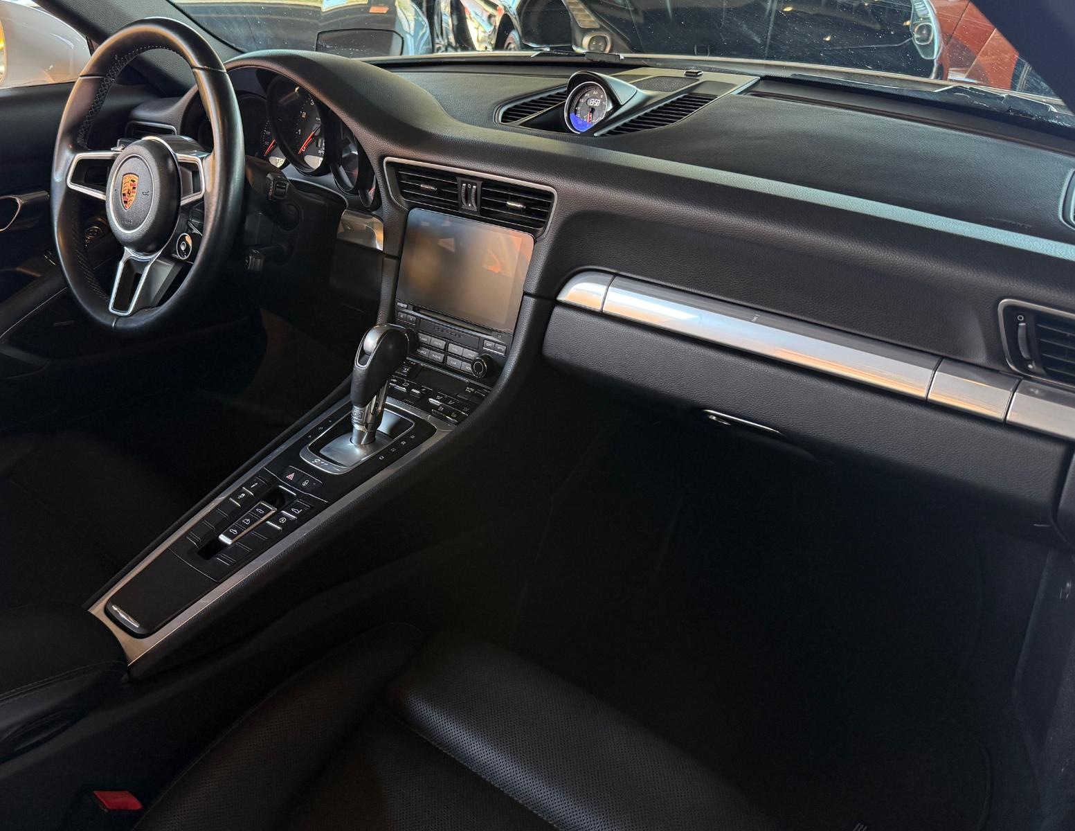 PORSCHE 911 - 991 - CARRERA CABRIOLET