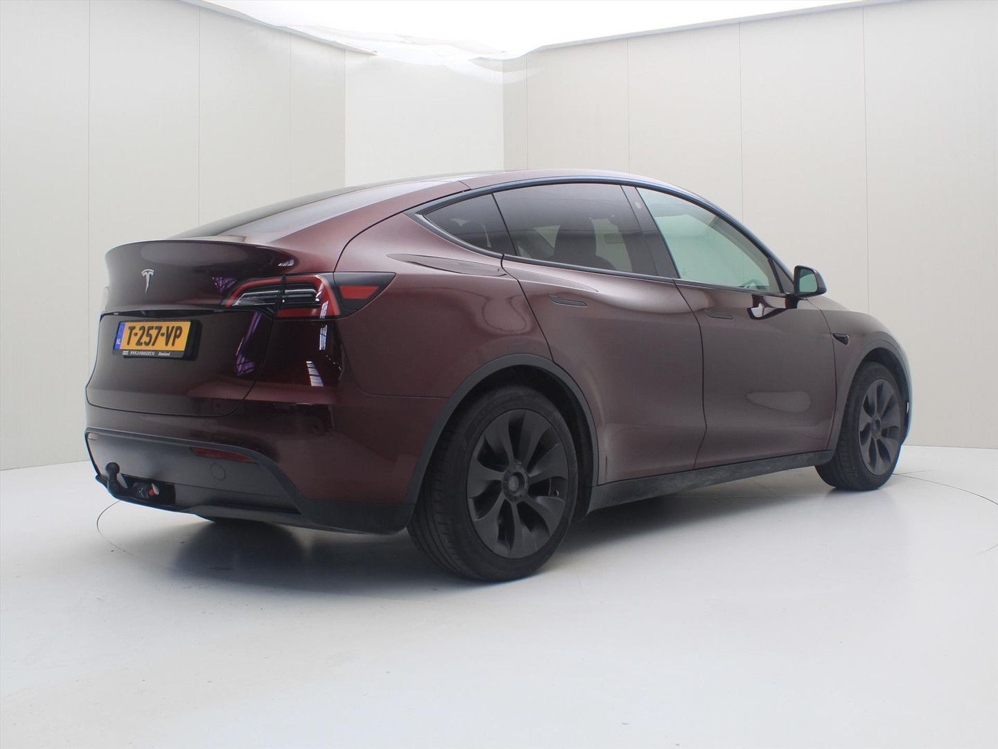 Tesla Model Y Standard RWD Plus [ TREKHAAK+AMD RYZEN+A imagem 3