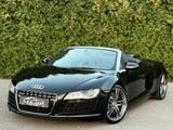 Audi R8 4.2 FSI S tronic quattro Spyder - - gebrauchte Audi R8 aus dem Jahr 2012