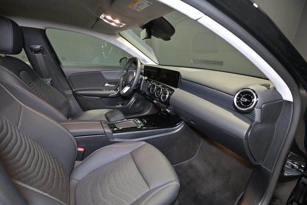 Mercedes-Benz A-Class LED/NAVI/KAMERA, миниатюра 20