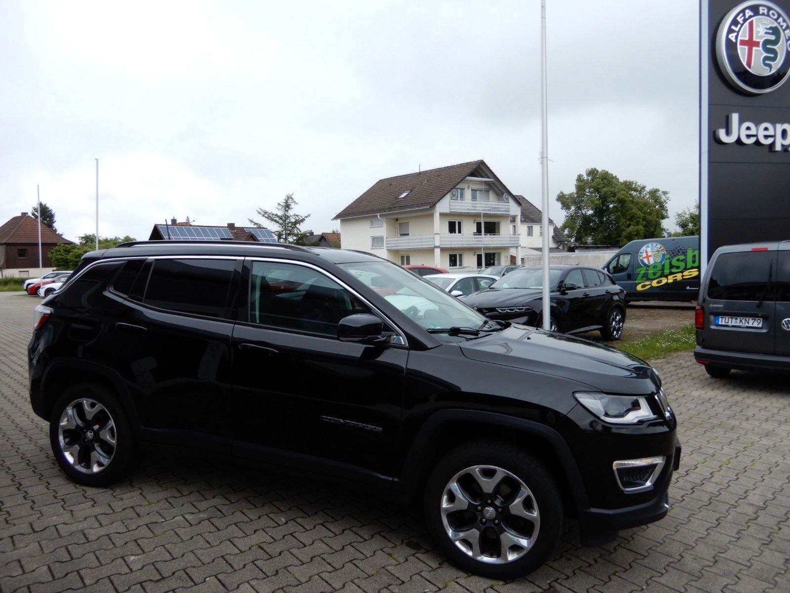 Fahrzeugabbildung Jeep Compass 1.4 Turbo 170 PS Limited 4WD AT Navi RFK