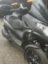Piaggio MP3 300 HPE - PIAGGIO MP3 300 HPE