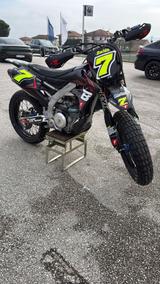 Yamaha YZ 450 F - YAMAHA YZ 450