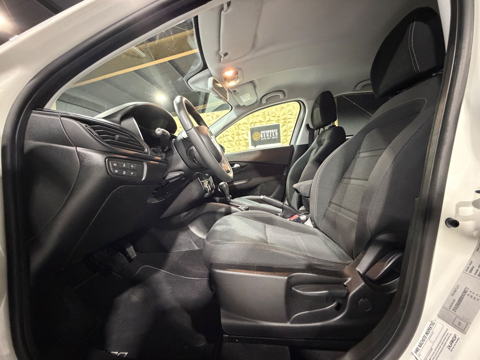 Fahrzeugabbildung Fiat Tipo/AUTOMATIK/LED/NAVI/KAMERA/SHZ