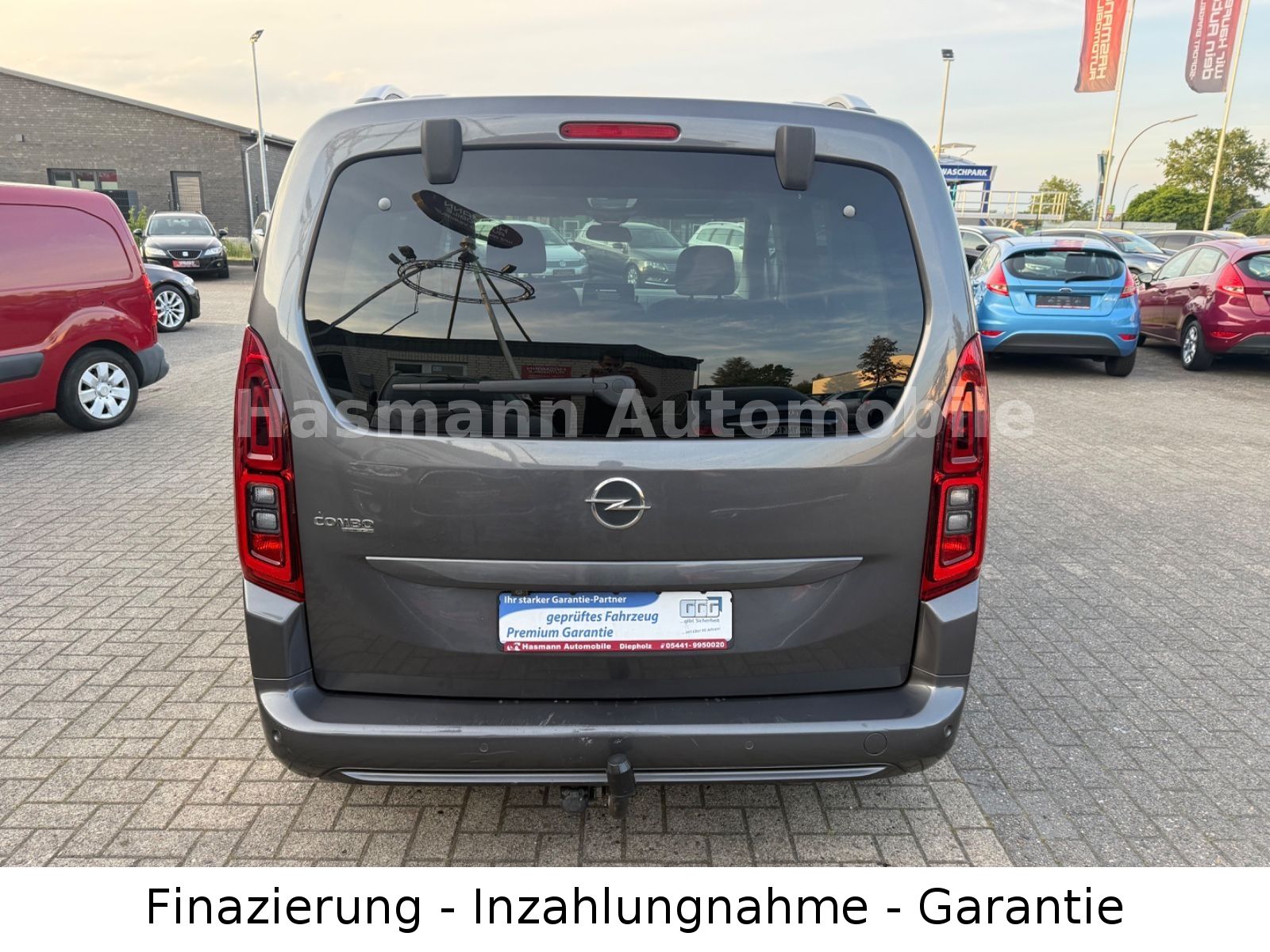 Combo Life E Innovation*5-SITZER*KLIMA*1.HAND*SC
