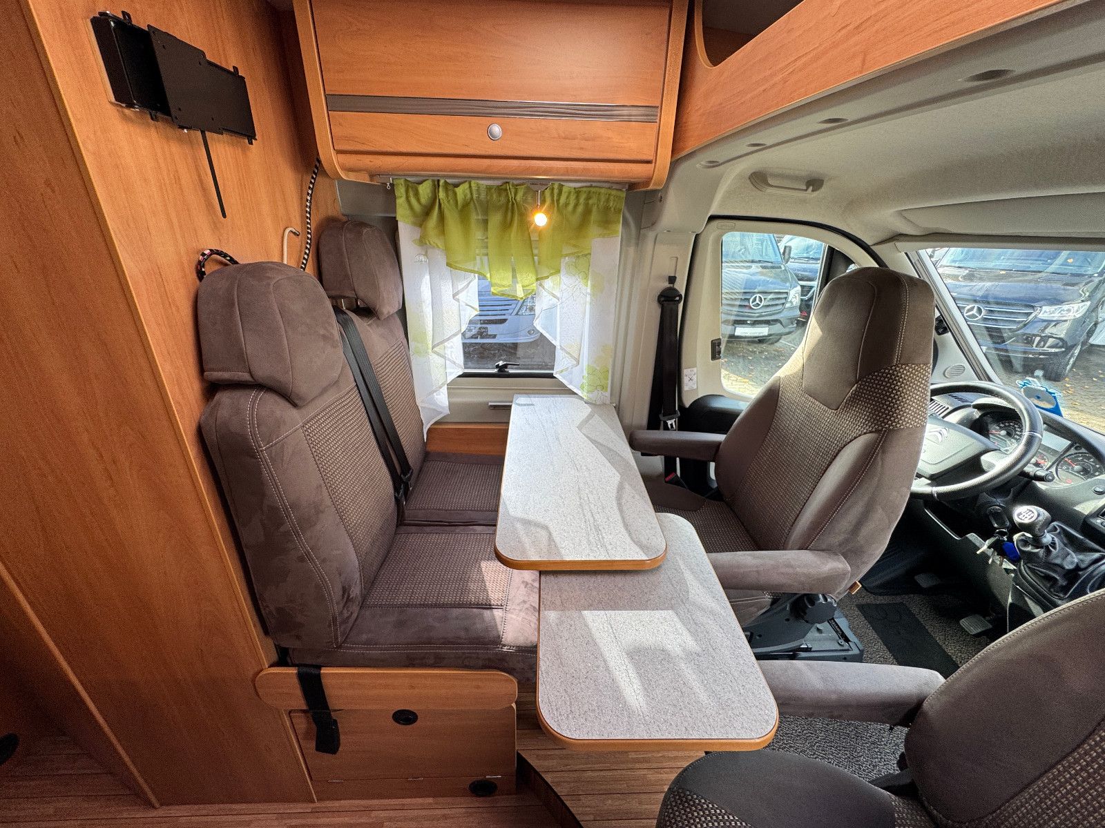 Fahrzeugabbildung Pössl ROADCAMP 540 SOLAR TV KAMERA MARKISE BETTUMBAU