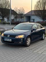Volkswagen Auto VW Jetta - VW Jetta Diesel von 2011