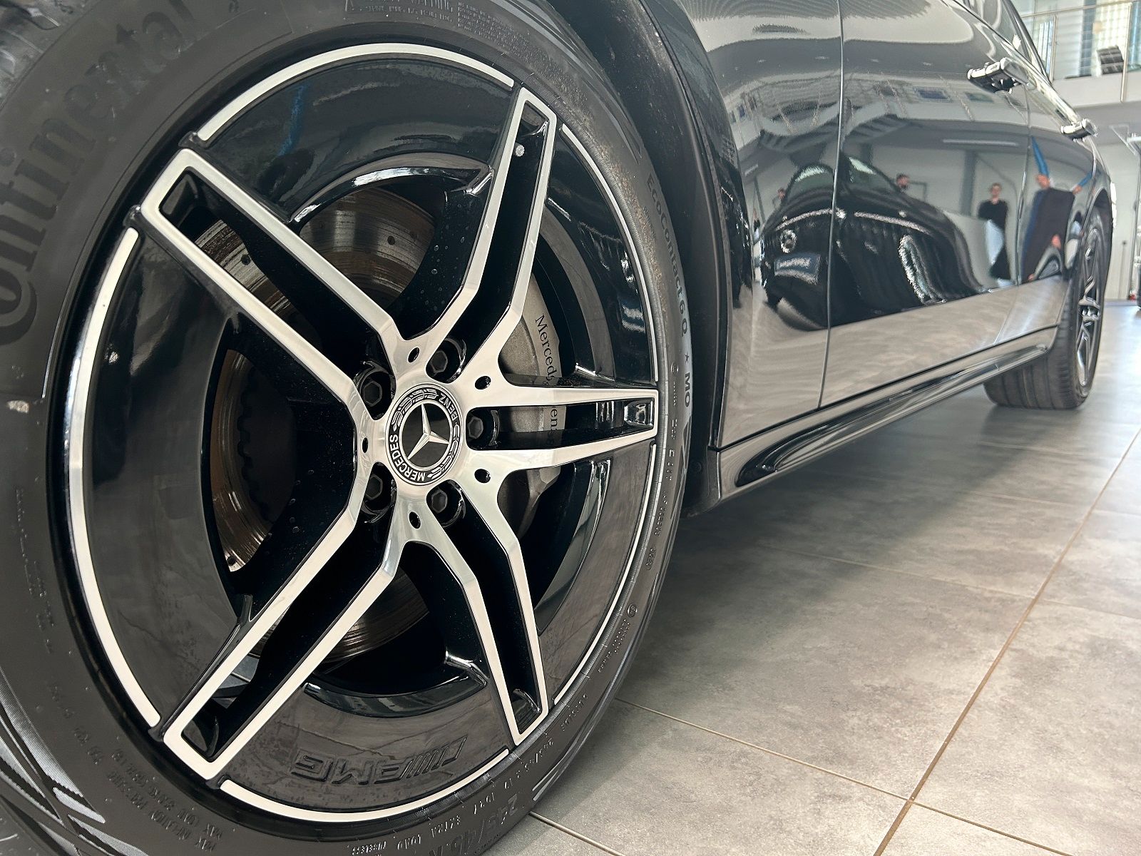 Mercedes-Benz E 200 - Bild 13