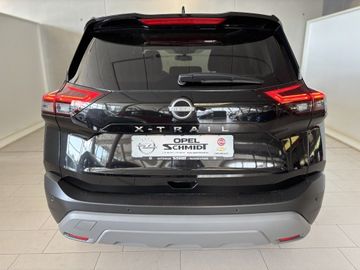 Fotografie des Nissan X-Trail 1.5 VC-T Mild-Hybrid Xtronic N-Connecta