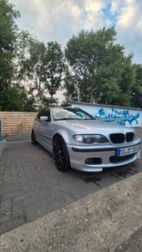 BMW 320i touring M-Paket - BMW 320 aus 2002: Kombi