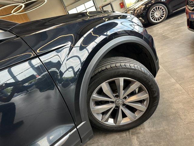 MYAUTOCENTER – Gebraucht- und Jahreswagen mit Werkstattservice in Pfaffenhofen Volkswagen T-Roc Style *LED*Unfallfrei*TÜV*PDC*