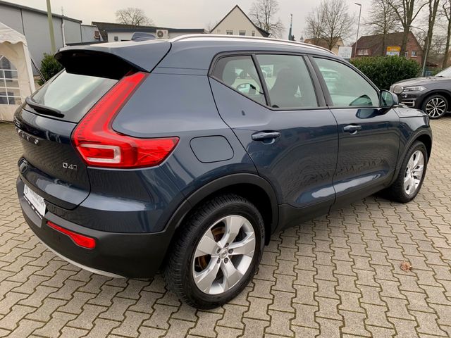 Fahrzeugabbildung Volvo XC40 Momentum Pro AWD+LED+Navi+Kamera+Standh+AHK