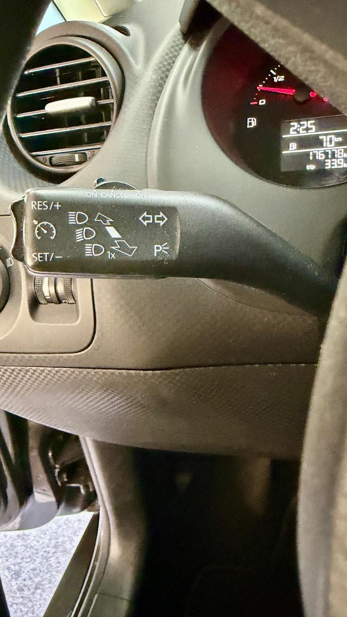 Seat Altea XL 2011 — photo 10