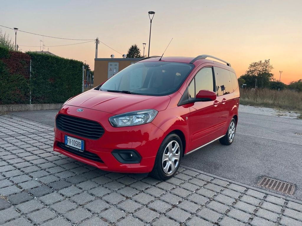 Image of Ford Tourneo Courier
